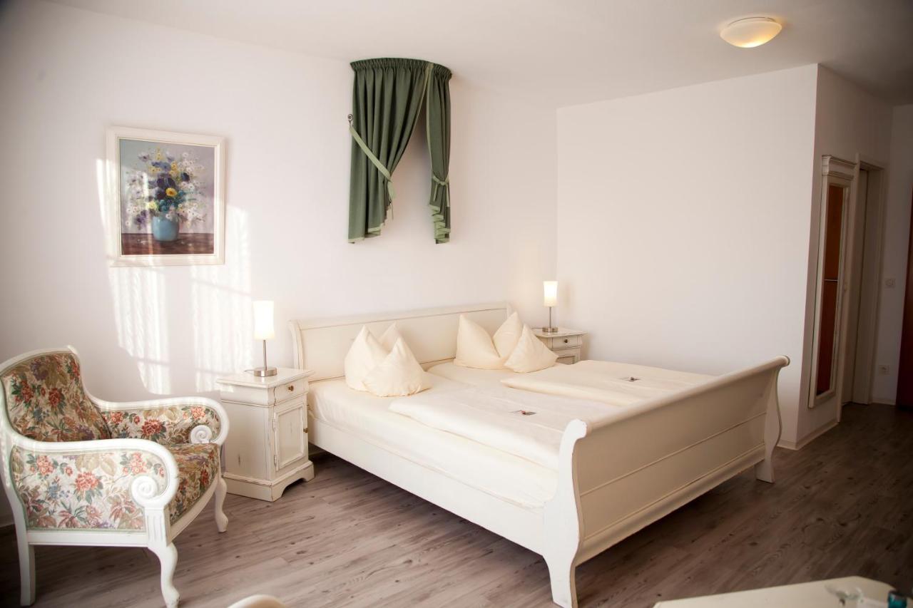 Flair Hotel Reuner Цоссен Екстер'єр фото