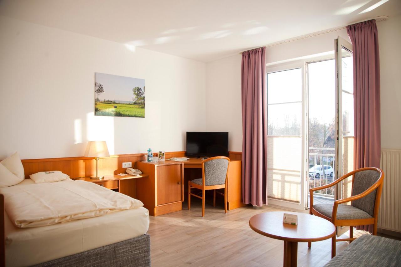 Flair Hotel Reuner Цоссен Екстер'єр фото
